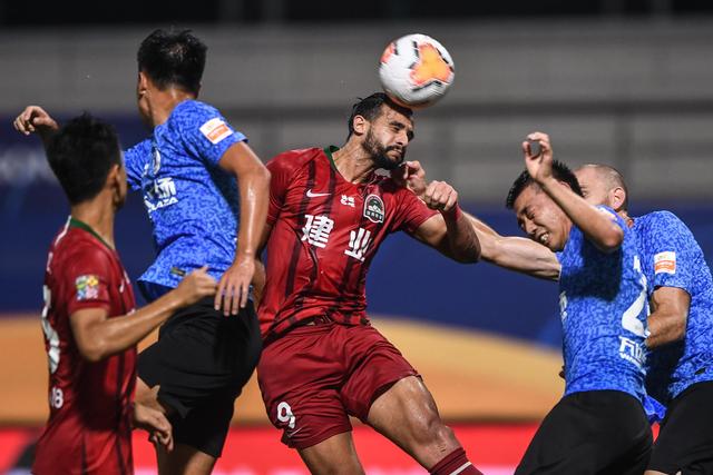 郭艾伦：人生总是充满坎坷 我腿完蛋了